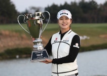 [KLPGA] 롯데렌터카 여자오픈, 김지현 우승 대세 제주 강풍 제압하고 국내 개막전 첫 승