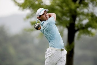 [포토-매경오픈] 타구 방향을 바라보는 문도엽과 맹동섭