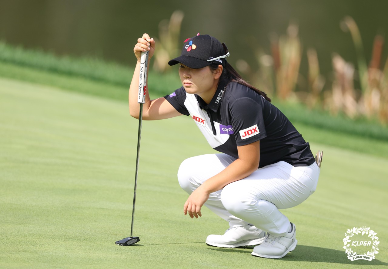 홍정민 선수, KLPGA 투어 메디힐·한국일보 챔피언십 대회서 연달아 단독 선두! 시즌 2승 도전