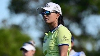전지원, 미국여자프로골프(LPGA) 투어 놀라운 활약, 홀인원으로 선두!
