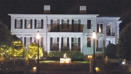 “우리 유령들은 모두 친절하답니다”