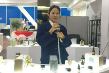 벨라 코스모 USA, 쇼룸·본사 아로마센터로 확장이전