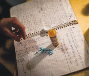 불면증·불안장애에 널리 처방, 신경안정제 남용 위험수위, 장기복용 노인을 위협한다