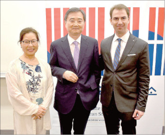 조현 외교 차관 강연