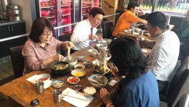 “구이집이라고요? 점심메뉴도 푸짐해요.”