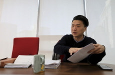 ‘추방 입양인’ 애덤 크랩서 한국 정부 상대 소송 제기