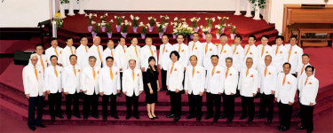 ‘웅장하고 화려한 남성의 화음’ 남성 합창단 오렌지 미션 콰이어