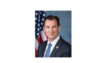 톰 수오지 연방하원의원 3선 성공