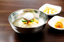 3대째 잇는 슴슴한 정통 평양냉면, 바로 이 맛