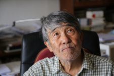 원로 작가 이호철 선생 뇌종양으로 위독