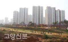 호수공원에서 북한산까지 30㎞ 걸었어요