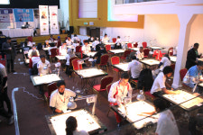 30개국에서 사랑받는 실내스포츠 까롬아세요?