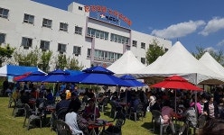 박애원 바자회, 나눔 있어 함께 행복해요
