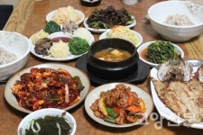 보리밥과 주꾸미의 궁합, 여기가 원조 맛집!