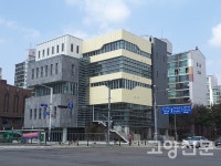 일산서구 청소년수련관 준공, 9월 정식 개관
