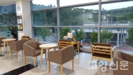 아름다운 도서관에 머무는 소소한 행복