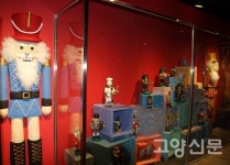 오르골 소리가 들려오는 동화 속 인형마을