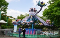 심심한 놀이동산에서 보낸 느긋한 한나절