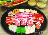 무쇠철판에 굽는 삼겹살 하루방칡냉면