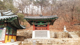 북한산성 한가운데에서 다시 일어서는 천년의 꿈
