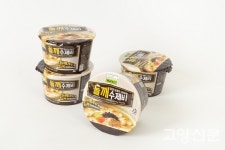 편의점 손님들을 열광시킨 칠갑농산 인기 제품