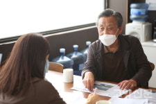 이제 삶속에 녹아든 민주주의 추구해야… 지역신문 역할 중요