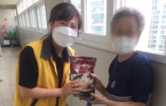 무더운 초복, 맛있는 삼계탕 드세요