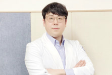 양방향 내시경 척추수술, 회복 속도 빠르고 부작용도 적다