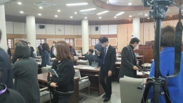 새벽 3시 30분까지 진통 고양시 예산심의… 결국 회기 20일까지 연장