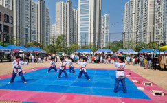 향기마켓으로 향동동이 떠들썩!