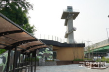 공비 침투 막아낸 한강 초소… 자전거로 찾아가 커피 한잔