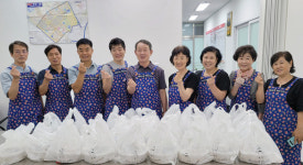 백석1동 주민자치회, 건강 삼계탕 나눴습니다