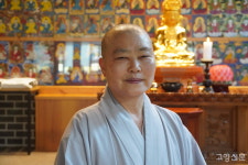 수어하는 1천점 천불만다라로 가득찬 금륜사 환경문제와 지역사회까지 관심 넓혀요