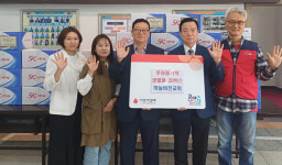행신1동 하늘비전교회  취약계층에 추석선물세트 기탁