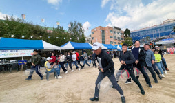 내유초교 총동문회 체육대회 열려