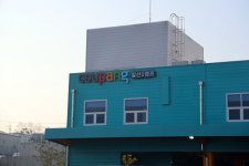 할당량 미달로 자칫 퇴출될까… 점심은커녕 화장실도 못 간다