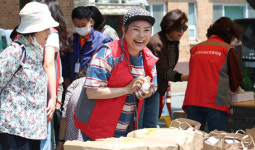 짜장면 먹고 공연 보고, 어르신이 행복한 대화동