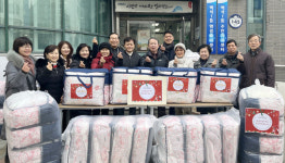 정혜사·일산동안교회 백석1동에 팥죽·이불 후원 