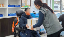 ㈜이마트와 흰돌푸드뱅크마켓센터  신선한 식탁 꾸러미 나눔