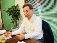 여자 셋이서 폼나게 술 먹으려다 책모임이 됐네요