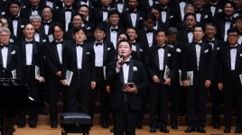 155명 한무대 까르미나 부라나… 객석 기립 박수로 화답