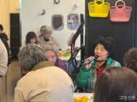 AI가 어르신들 삶을 노래로...  내 인생 참 괜찮았네