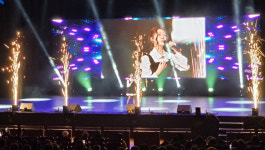 조합원들과 박수치고 웃고  원당조합 조합원이란 게 뿌듯