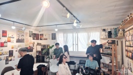 웰컴자동차부분정비공업사 | 기름때 묻은 자동차정비공업사, '동네역사관'으로 변신