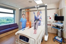 블루오션 로보틱스, 환자 운반 로봇 멀티타워 로봇 개발