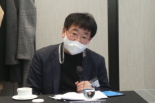 로봇산업, 이젠 기술에서 벗어나 마케팅에  힘쓰자