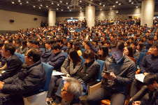 [갈 길 먼 인천공사 비정규직 정규직화] 공청회장에서 정규직-비정규직 갈등 표출