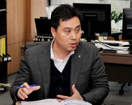 [우진하 금융노조 NH농협지부 위원장] 농협 신경분리 5년, 남은 건 재정건전성·노동조건 악화