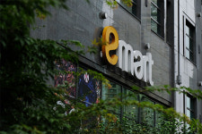 이마트 노조간부 회사가 부당노동행위 음독자살 시도