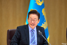 이 대통령 지지율 52.0% 3주 연속 하락세